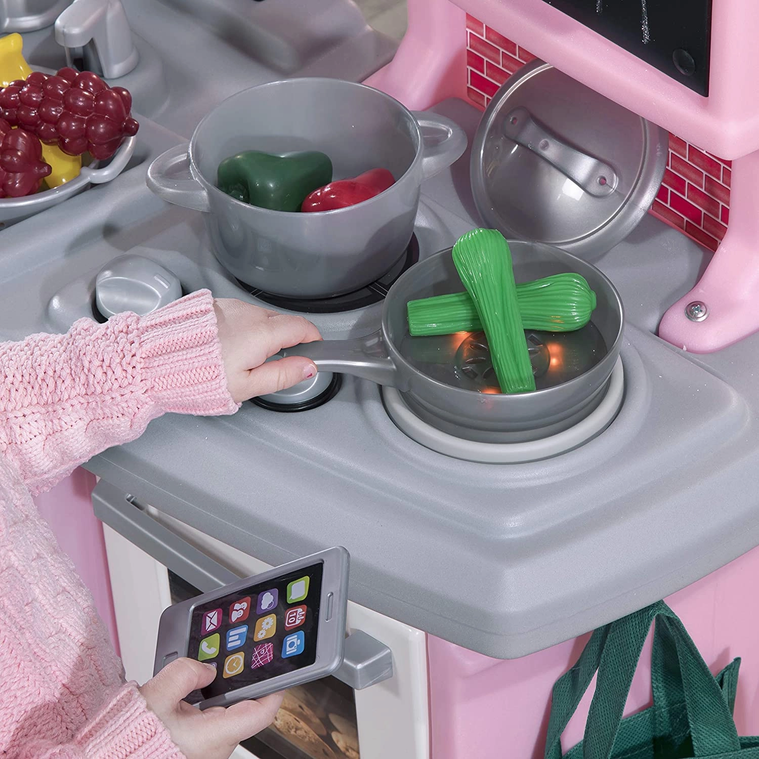 Step2 - Great Gourmet Kitchen Play Set - Light Pink kitchen for kids with 36-piece accessory set