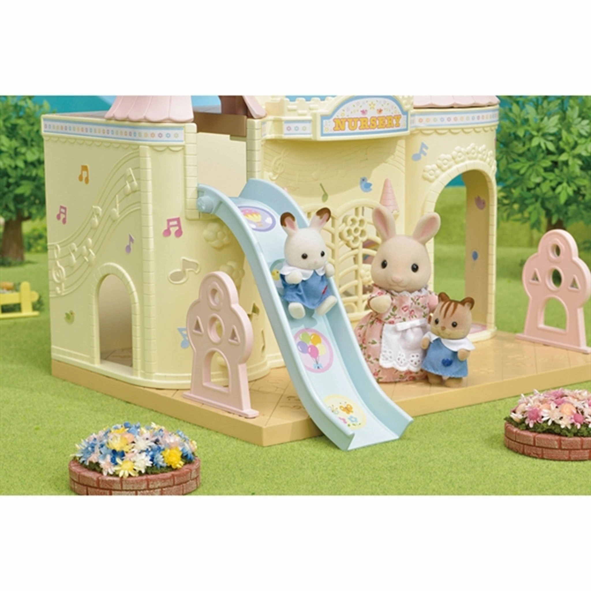 Sylvanian Families? Baby Castle Nursery