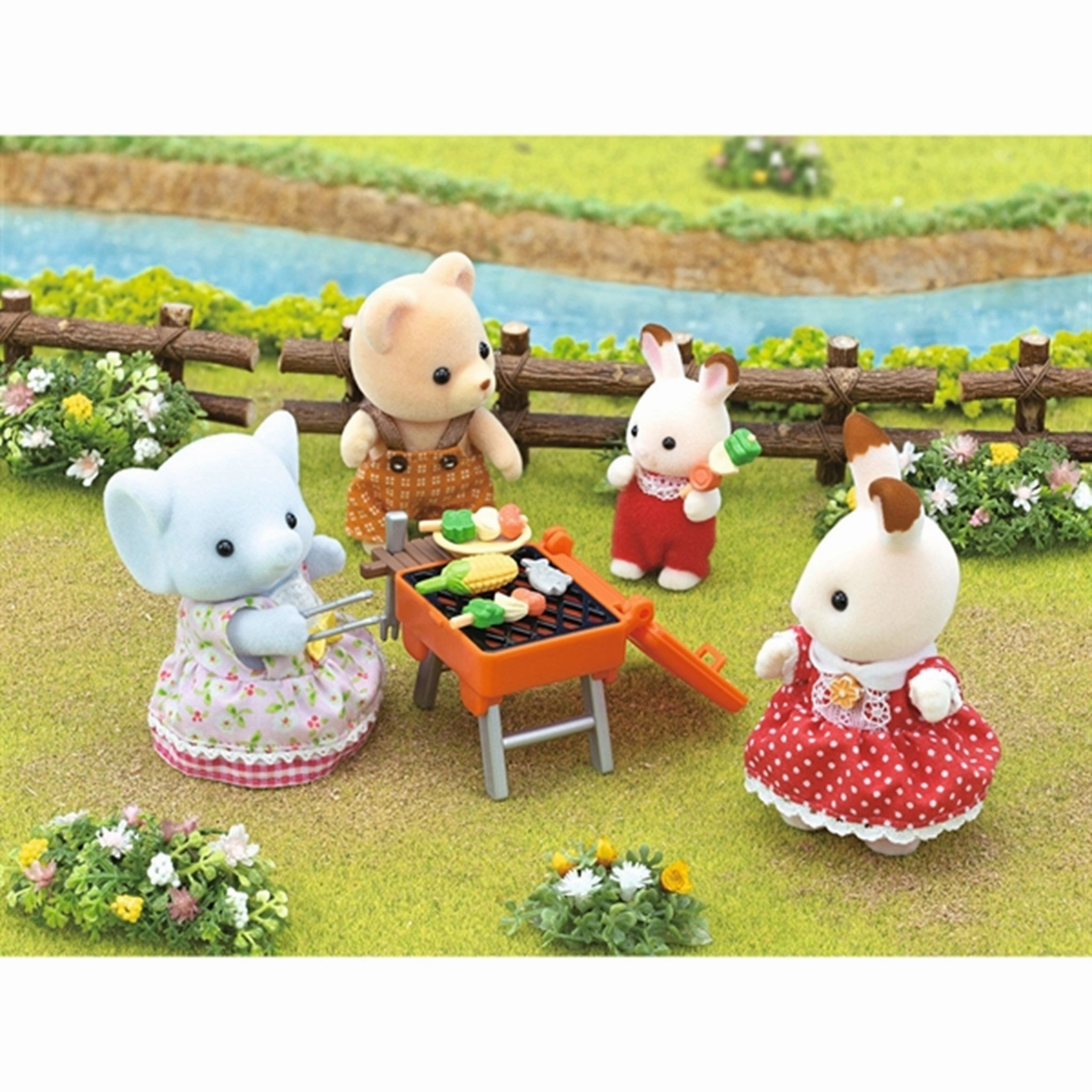 Sylvanian Families? BBQ Picnic Set Elephant Girl