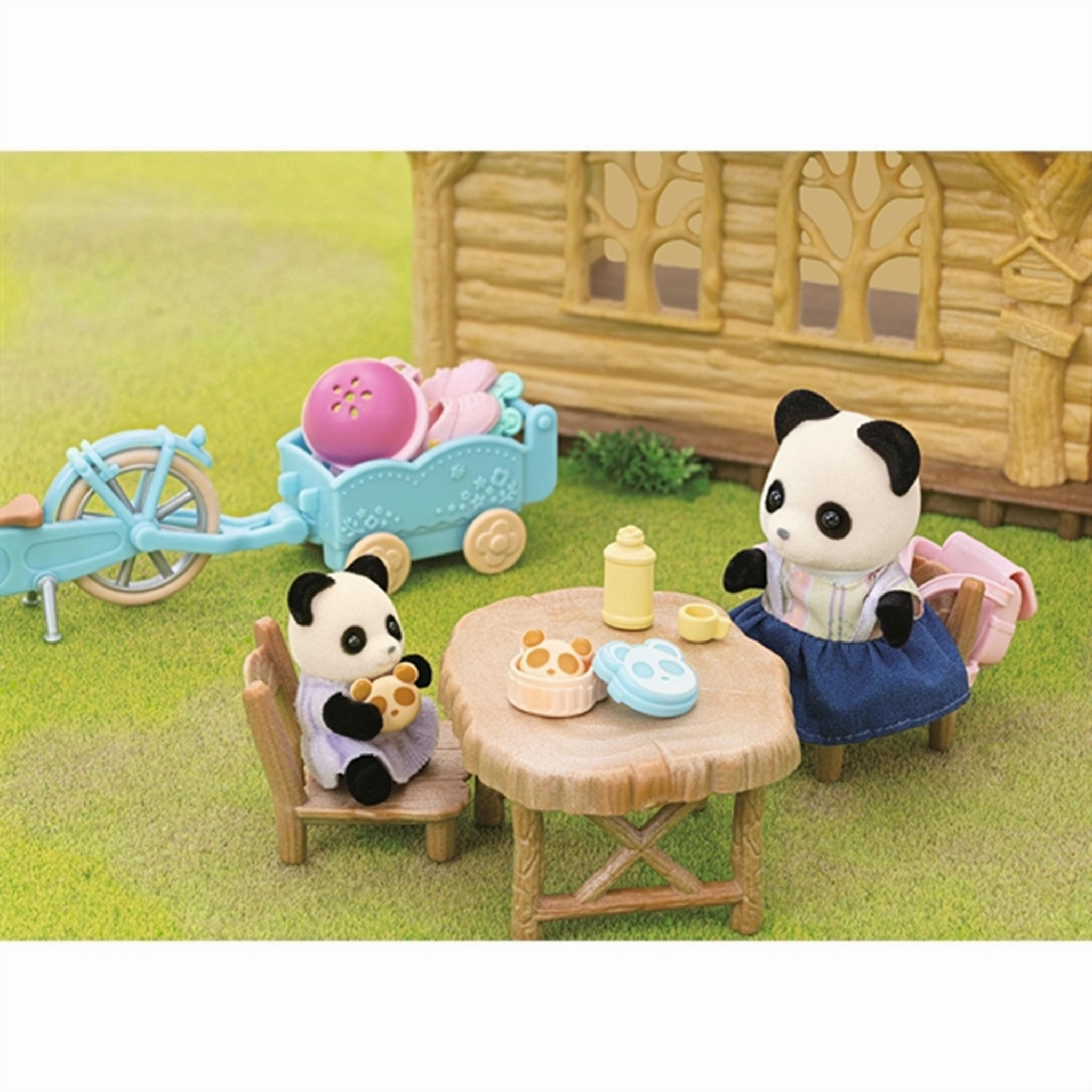 Sylvanian Families? Bike and Roller Skates Set With Figure