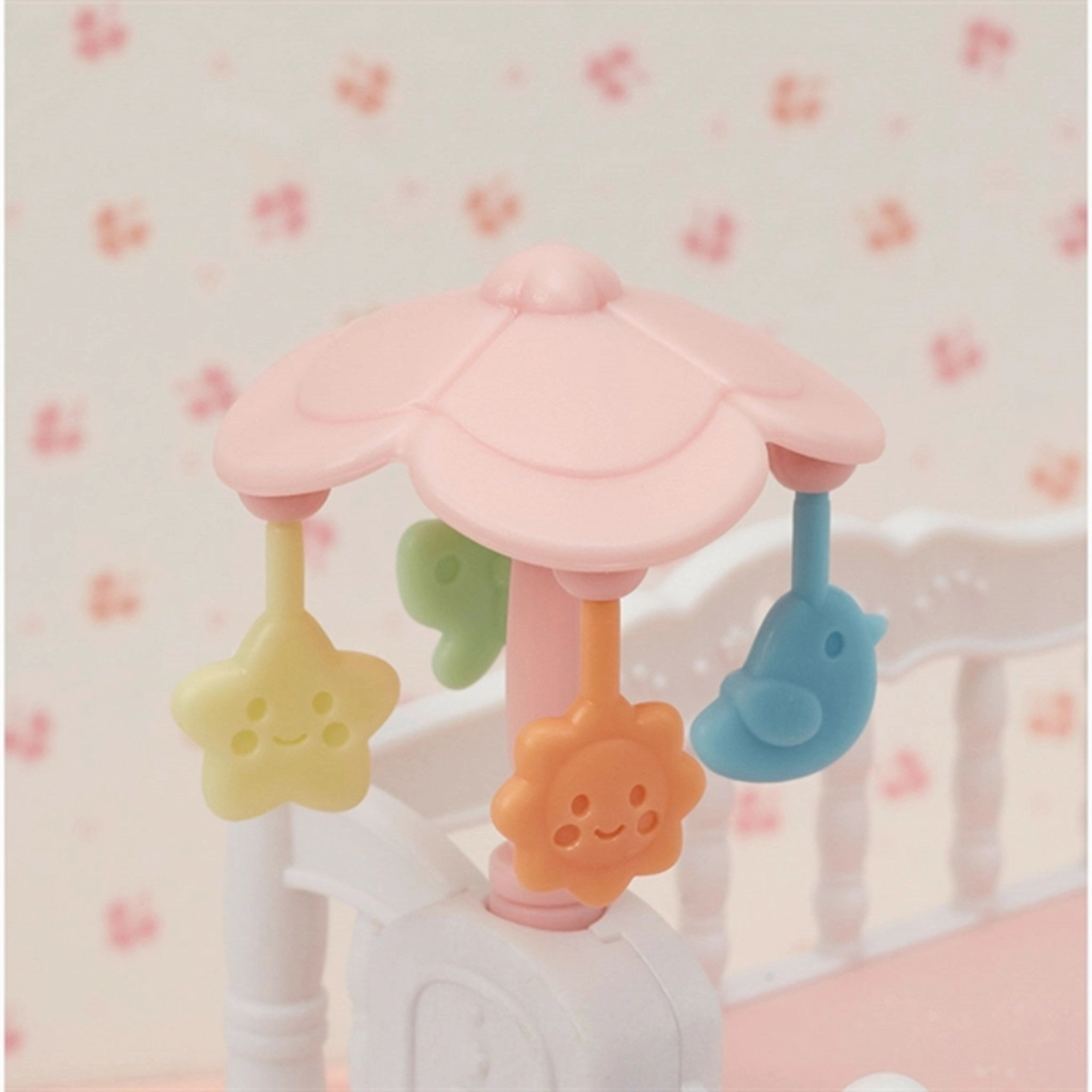 Sylvanian Families? Crib with Mobile