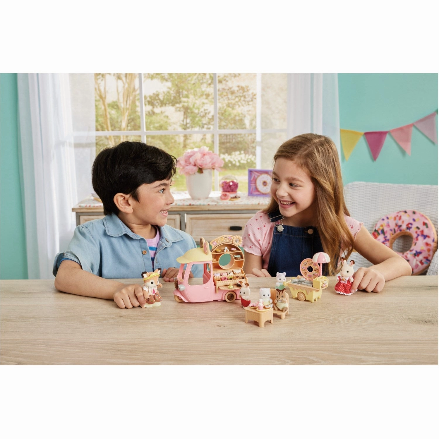 Sylvanian Families? Dip Dip Donuts Wagon