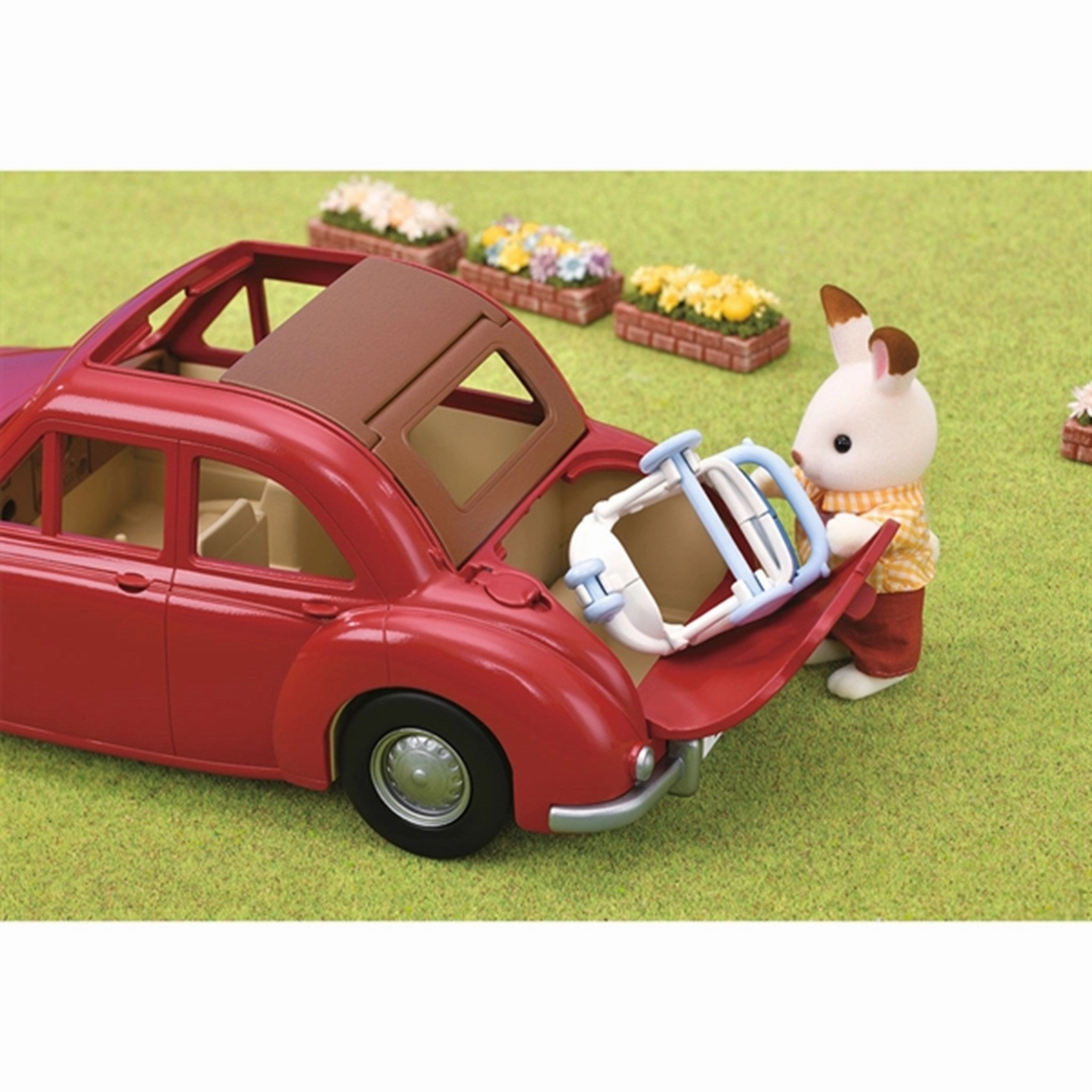 Sylvanian Families? Family Cruising Car