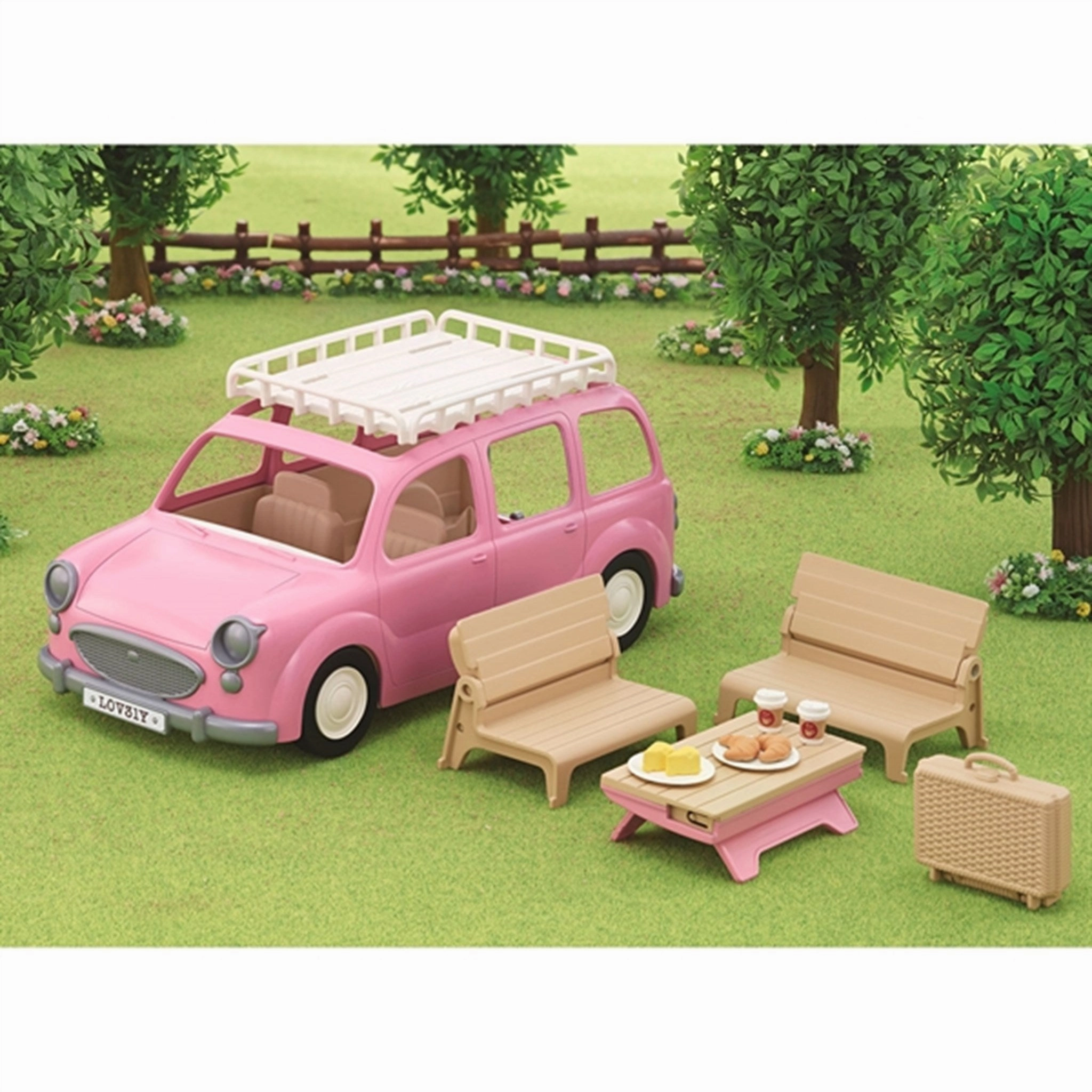 Sylvanian Families? Family Picnic Van