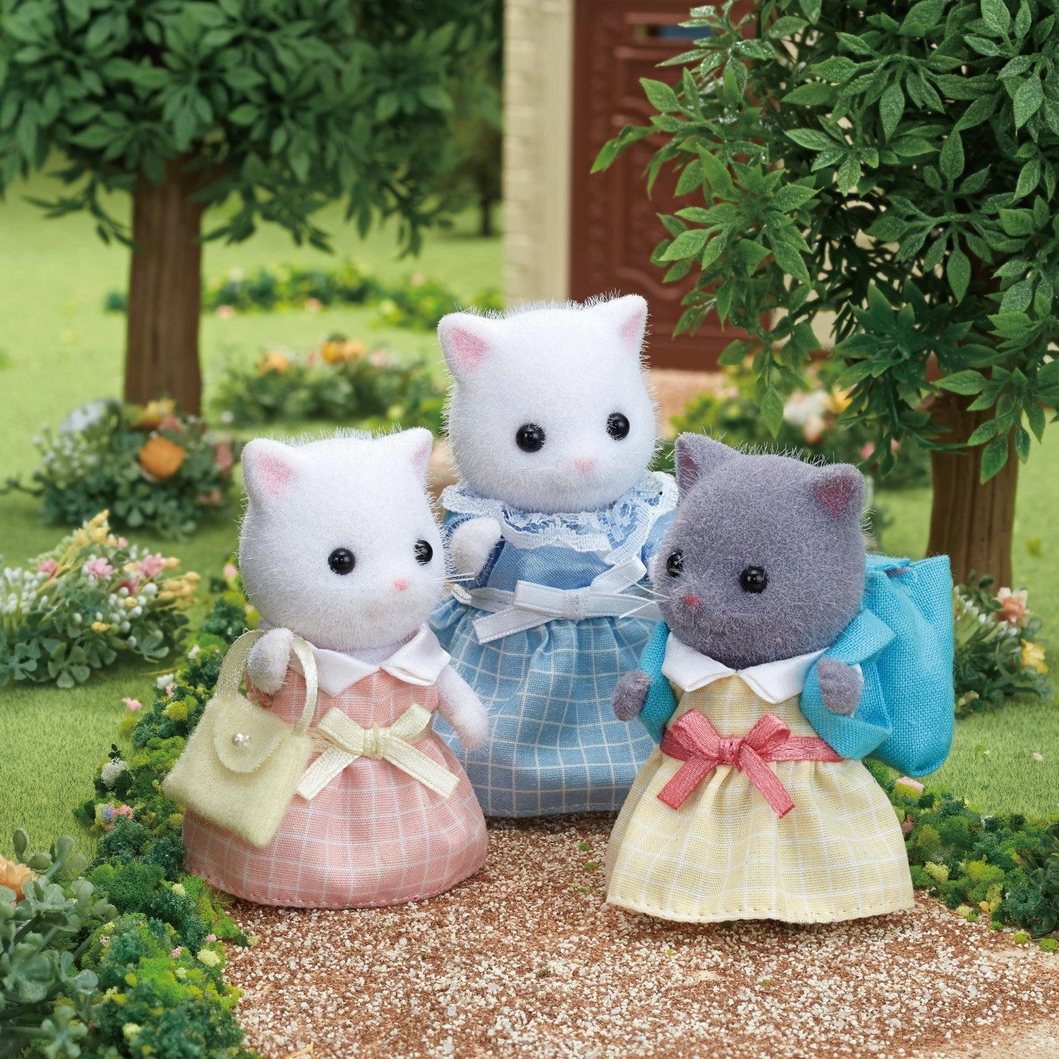 Sylvanian Families? Persian Cat Family
