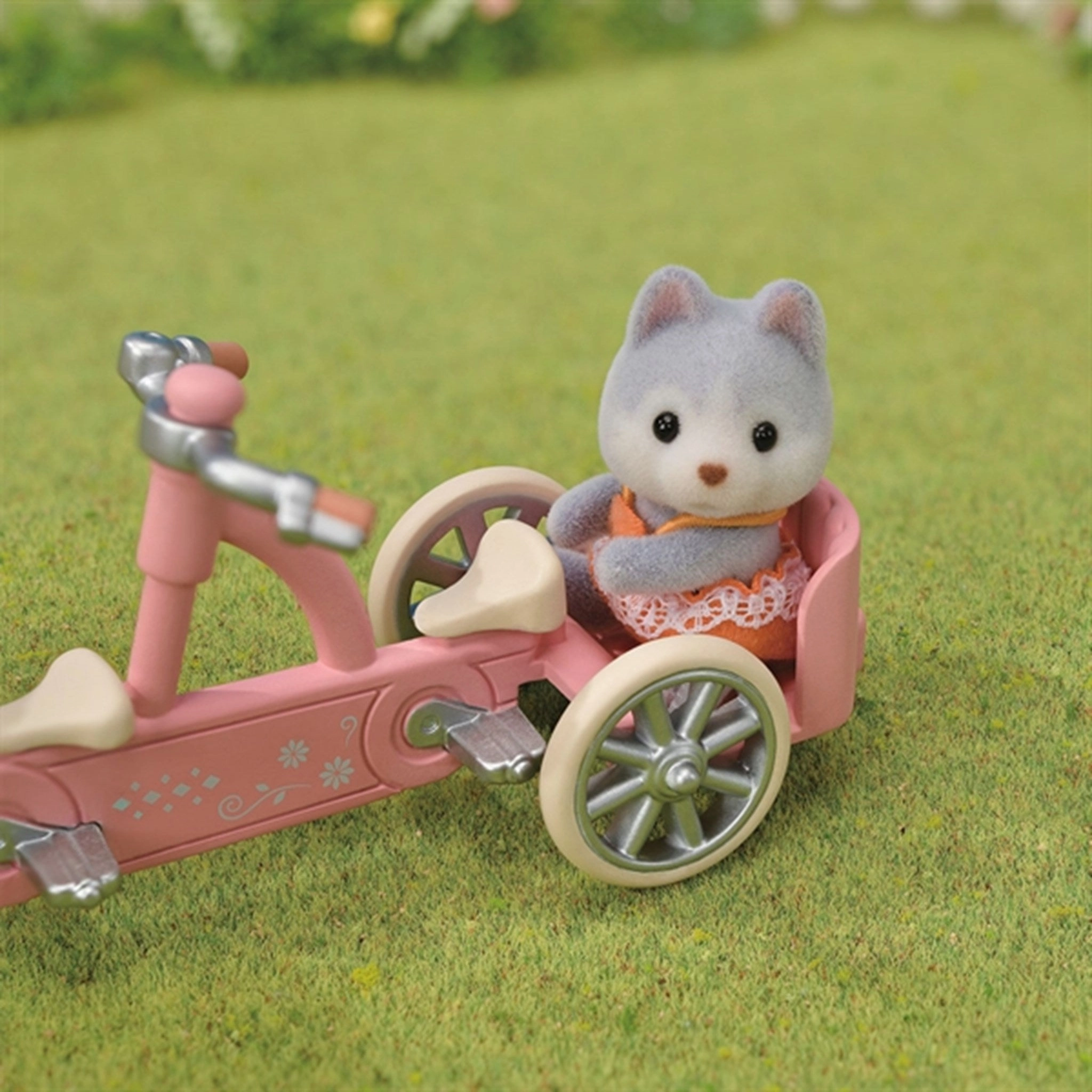 Sylvanian Families? Tandem Cycling Set Husky Sister & Brother