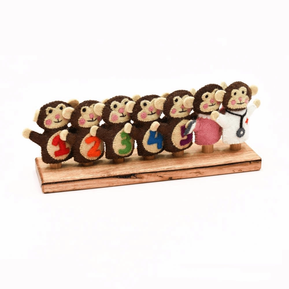 Tara Treasures Five Little Monkeys Finger Puppet Set
