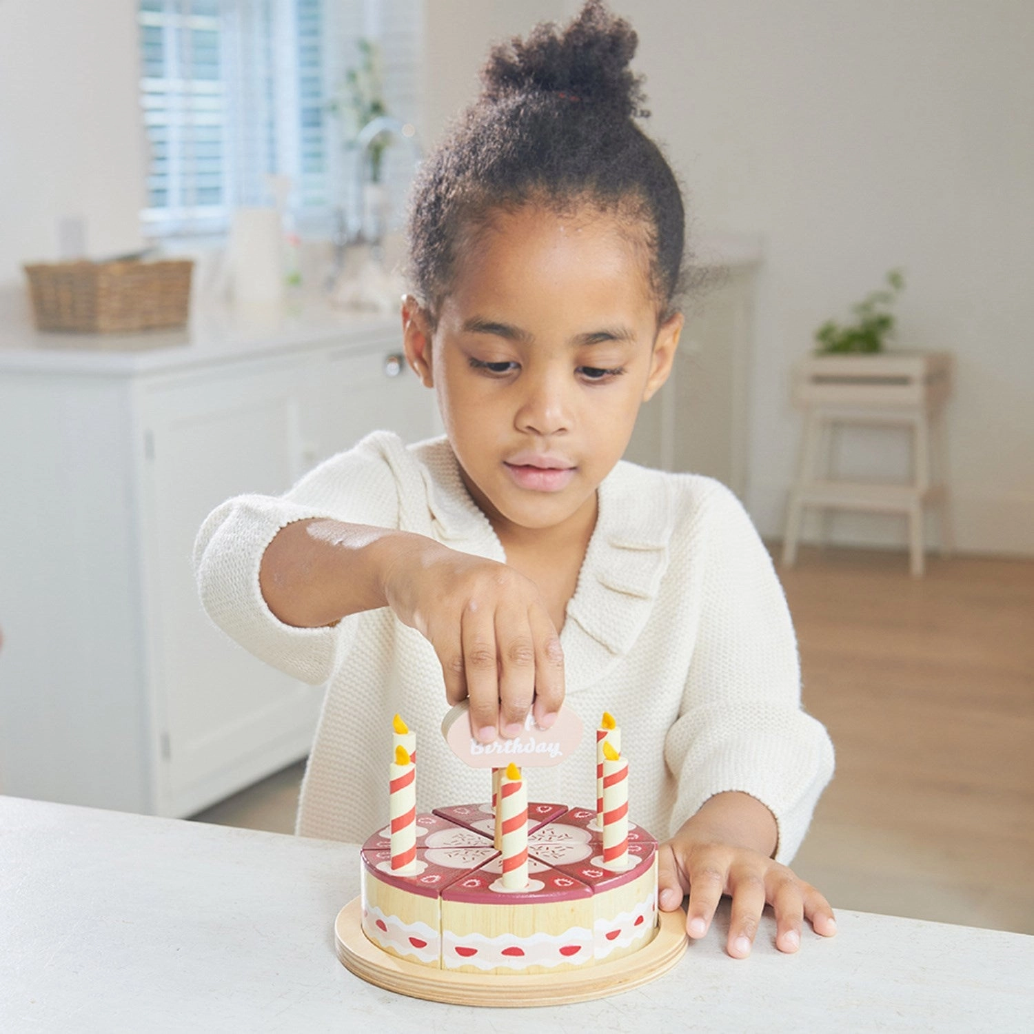 Tender Leaf Layer Cake With Candle - Chocolate