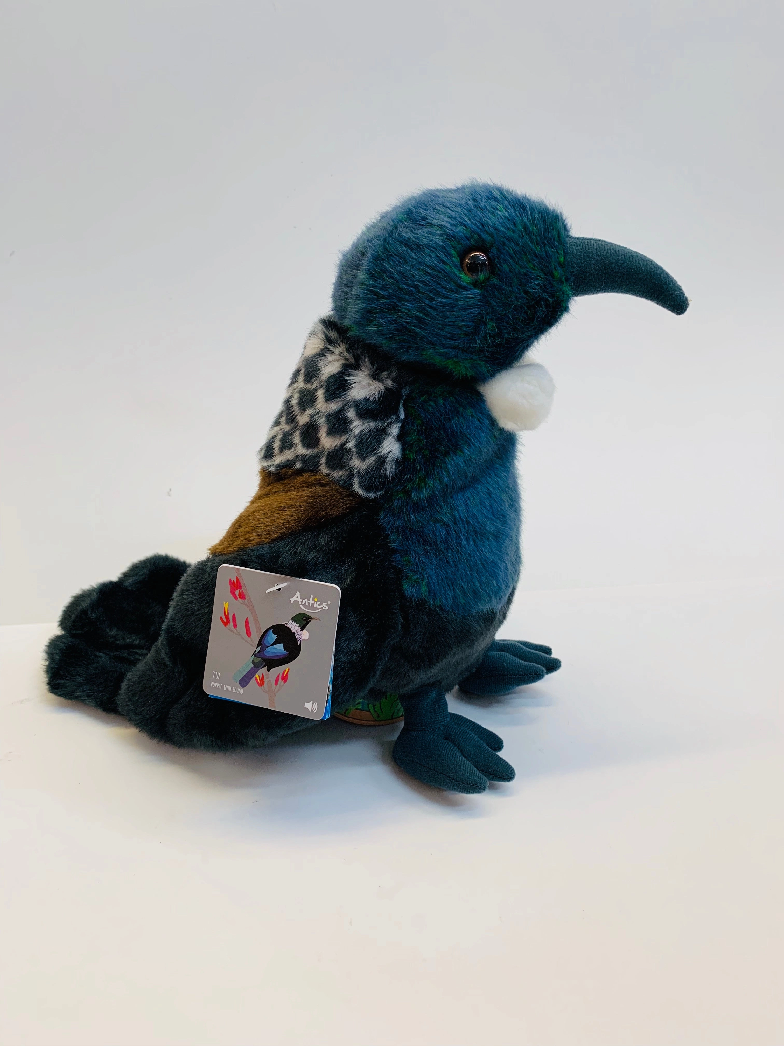 Tui hand puppet