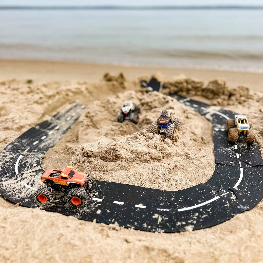 Waytoplay 12-Piece Ringroad Set