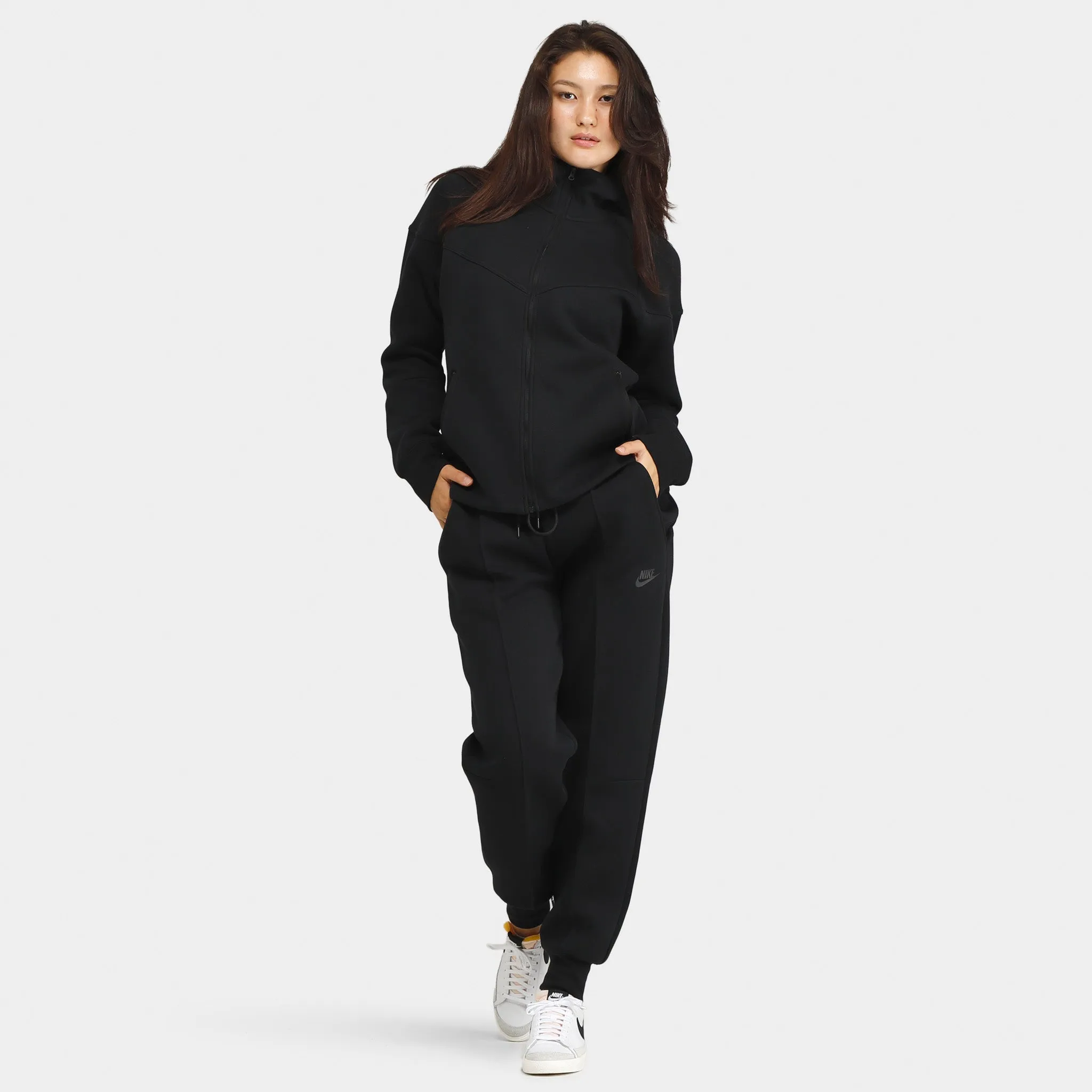 Womens Nike Nike Sportswear Women's Tech Fleece Windrunner Full Zip Hoodie Black / Black