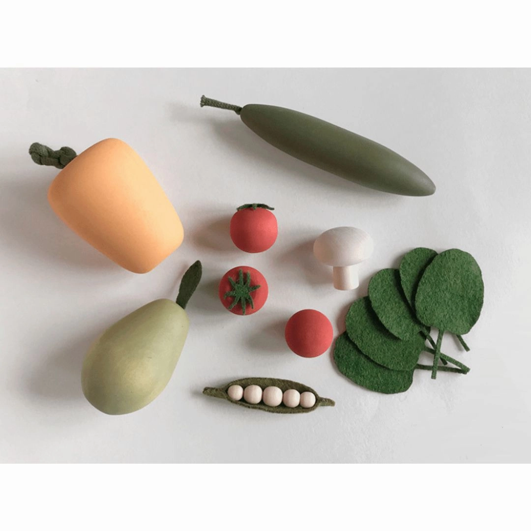 Wooden Vegetable Set
